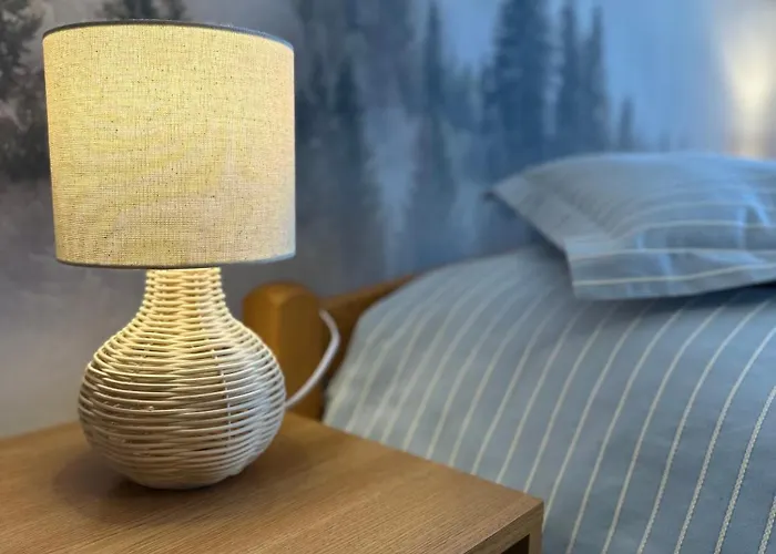 Bar-kawiarnia Basia Goscinne * 슈차이르크